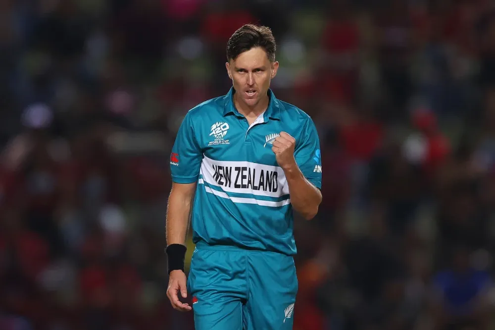WI vs NZ | Twitter applauds Trent Boult's meticulously crafted off-cutter outwitting dangerous Russell